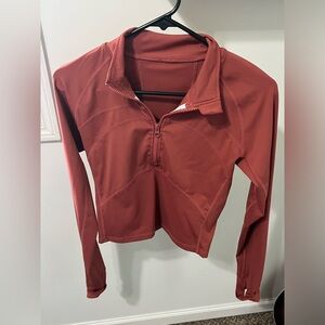 Womens size small cropped shirt
